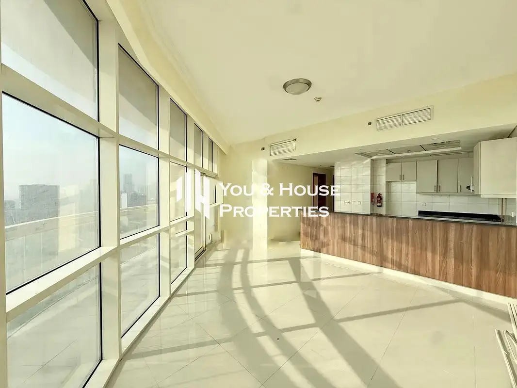 High-Rise Modern 1-BR / Reef Residence — image 1 of 5