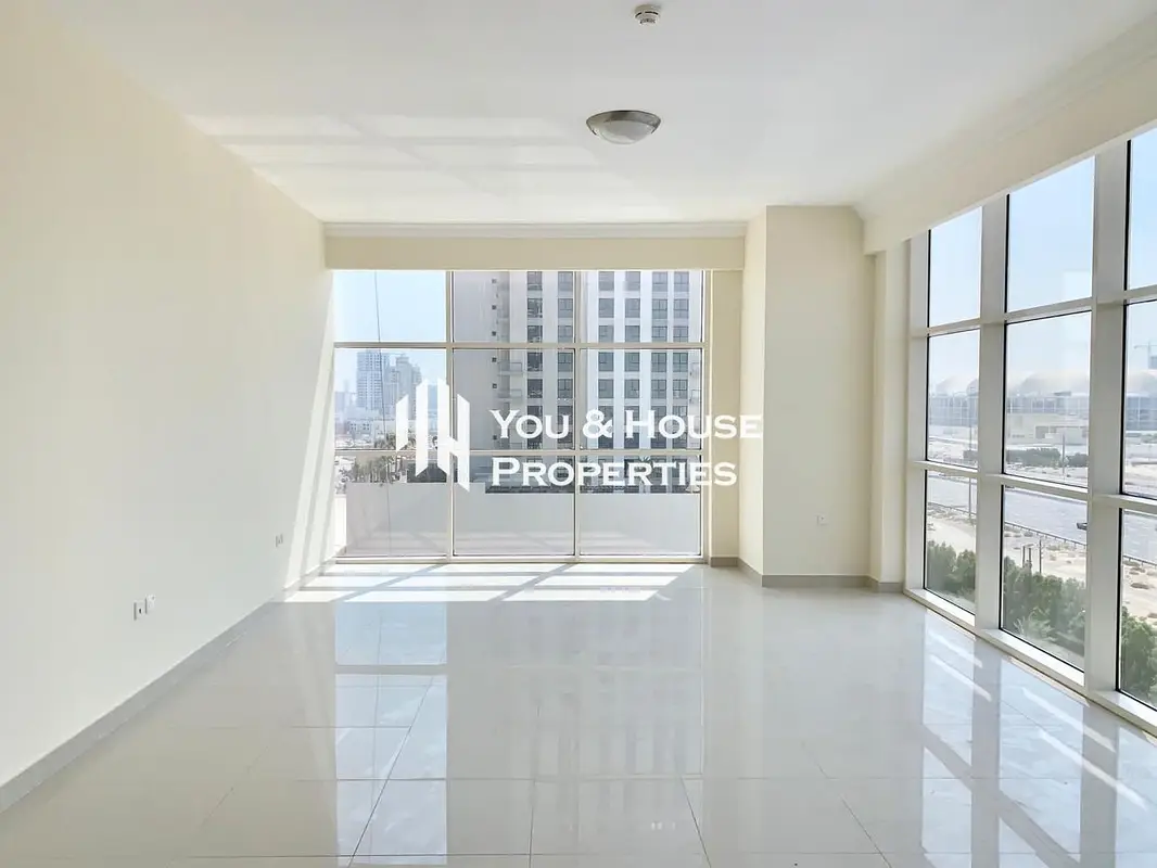 Modern 2-BR / Reef Residence — image 1 of 5