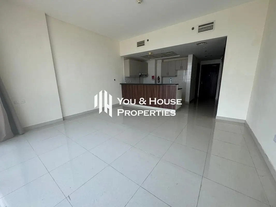 High-Floor Elegant Studio / Reef Residence — image 1 of 5